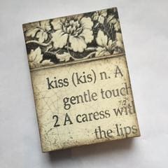 sid dickens kiss tile